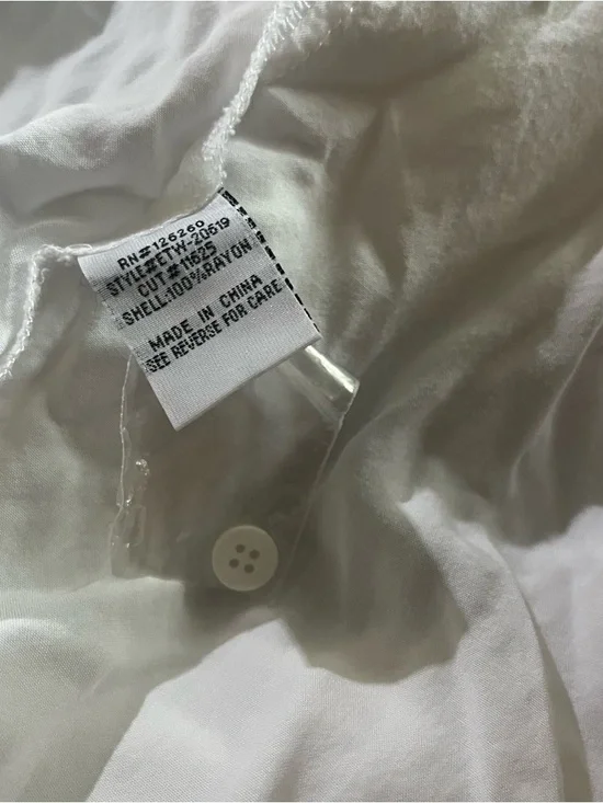 Velvet Heart Classic White Button-Up Linen Shirt Size M - Picture 7 of 8